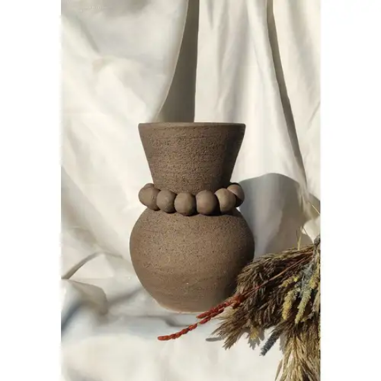 Picture of Ball Neck Vase